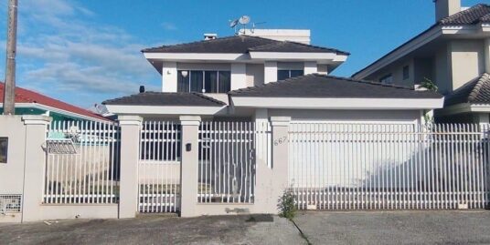 Casa no Frei Rogério