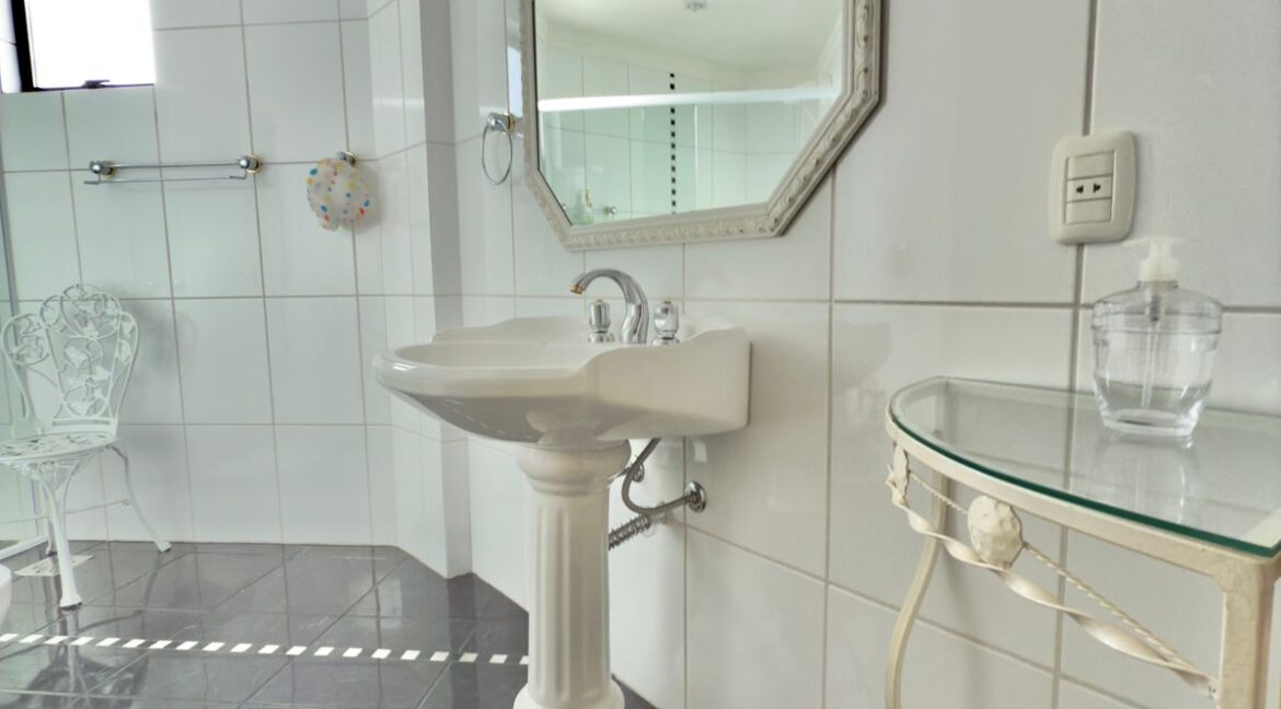 WhatsApp Image 2025-07-11 at 11.40.59 (3)