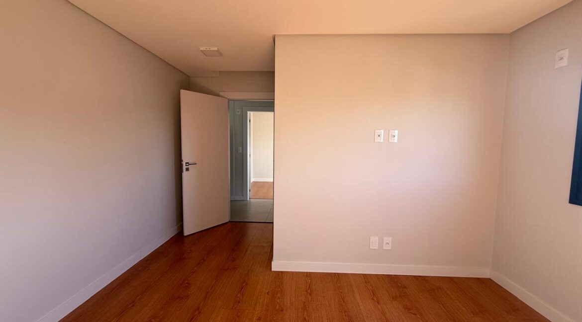 WhatsApp Image 2025-07-31 at 16.17.18 (2)