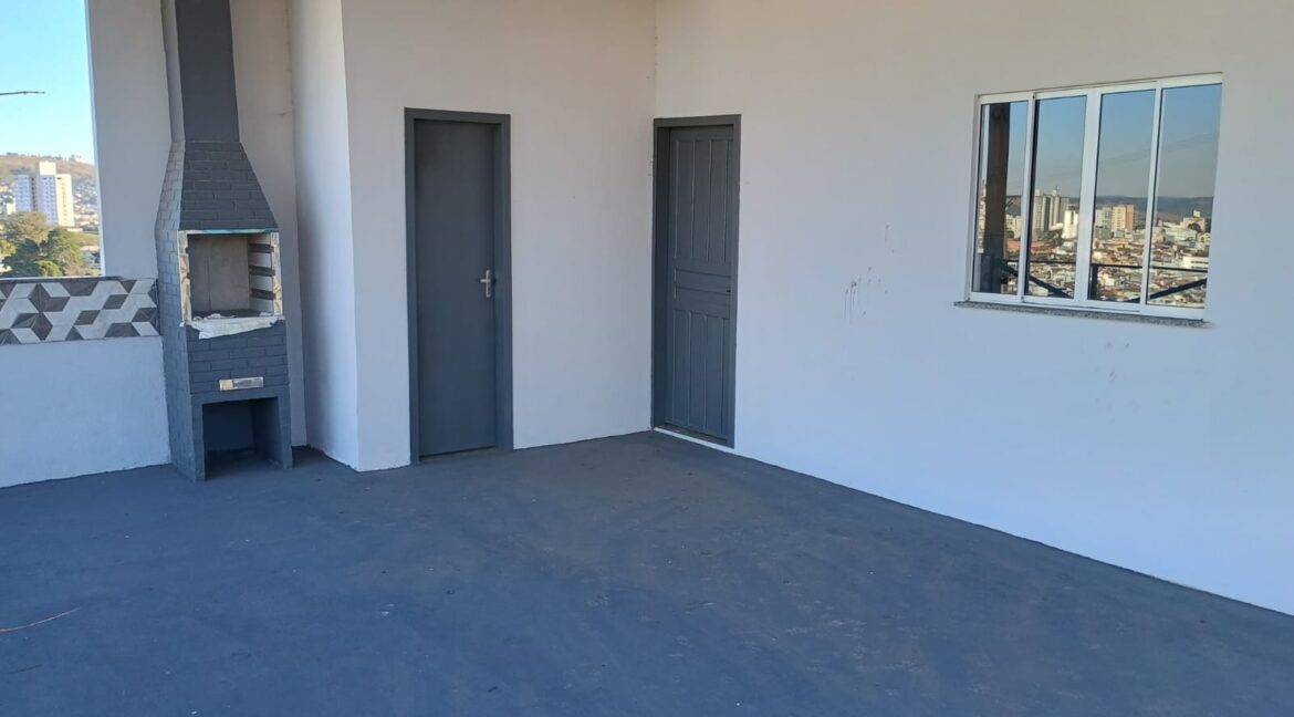 WhatsApp Image 2025-08-13 at 08.11.49 (1)