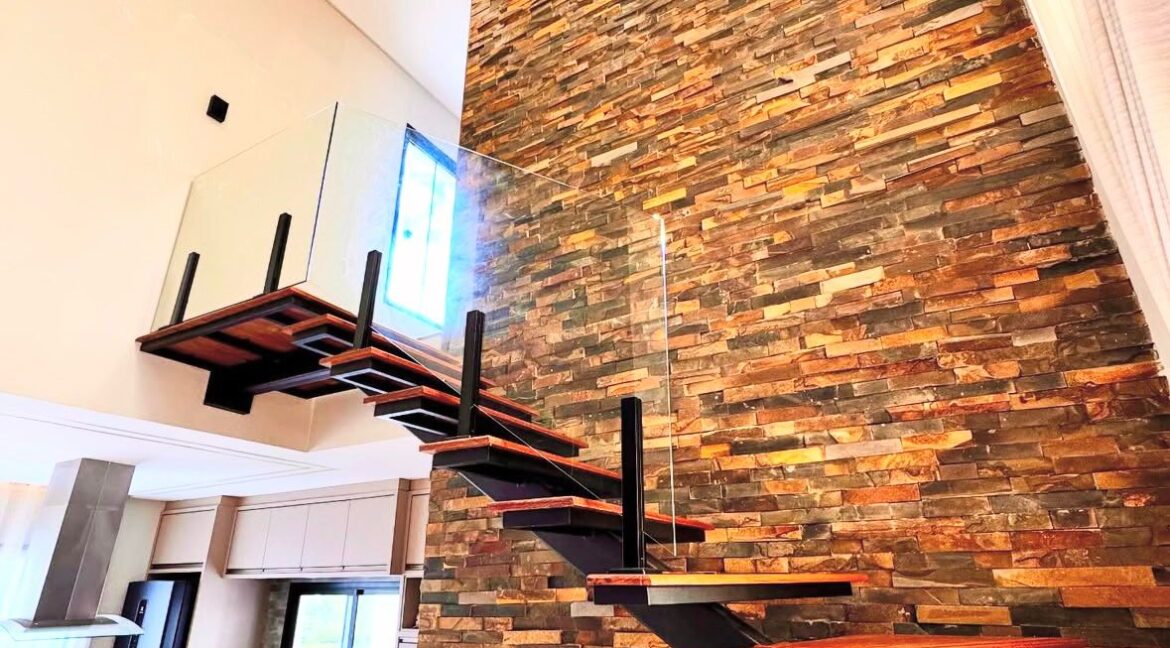 WhatsApp Image 2025-08-13 at 08.31.51