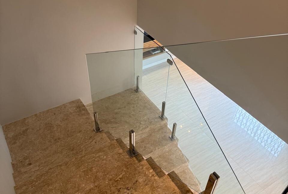 WhatsApp Image 2025-08-25 at 15.57.04