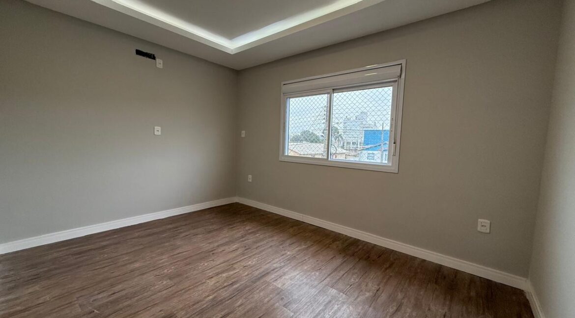 WhatsApp Image 2025-08-25 at 15.57.05 (1)