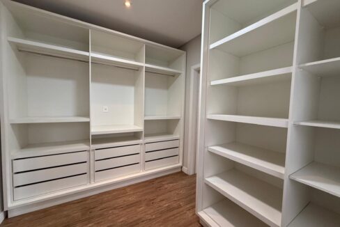 WhatsApp Image 2025-08-25 at 15.57.06 (1)