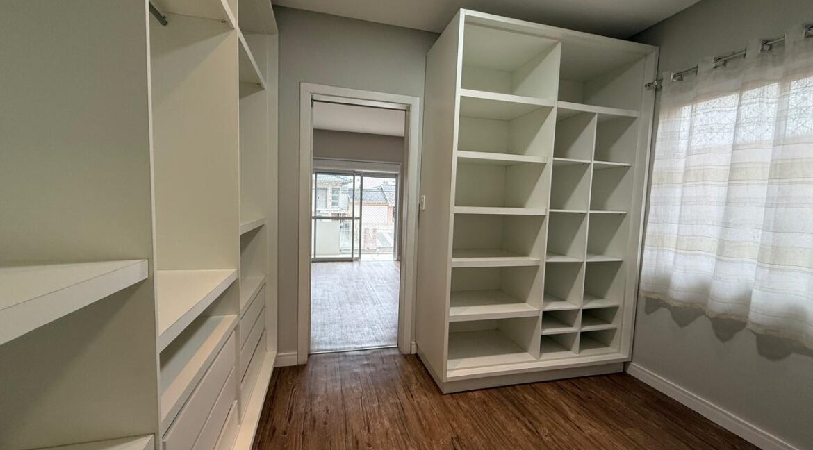 WhatsApp Image 2025-08-25 at 15.57.07