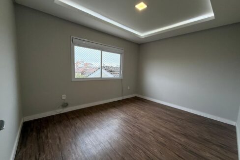 WhatsApp Image 2025-08-25 at 15.57.16