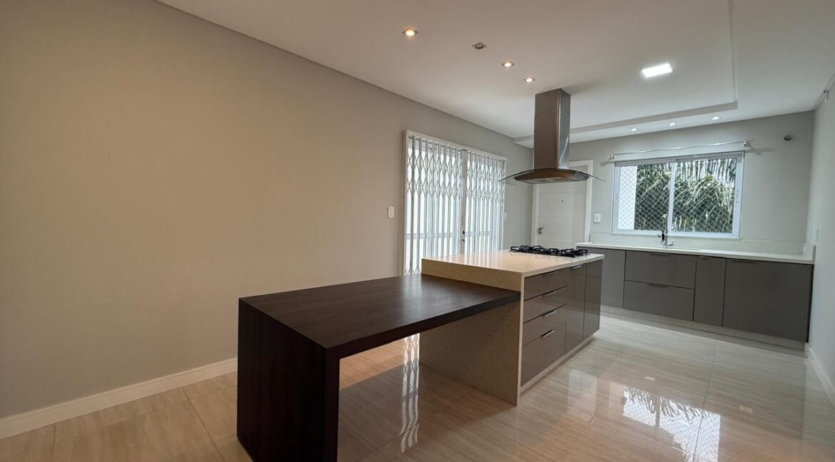 WhatsApp Image 2025-08-25 at 15.57.31