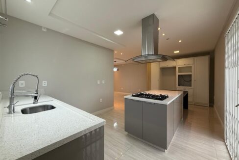 WhatsApp Image 2025-08-25 at 15.57.32