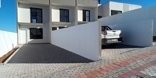 Sobrado Loteamento Nova Lages