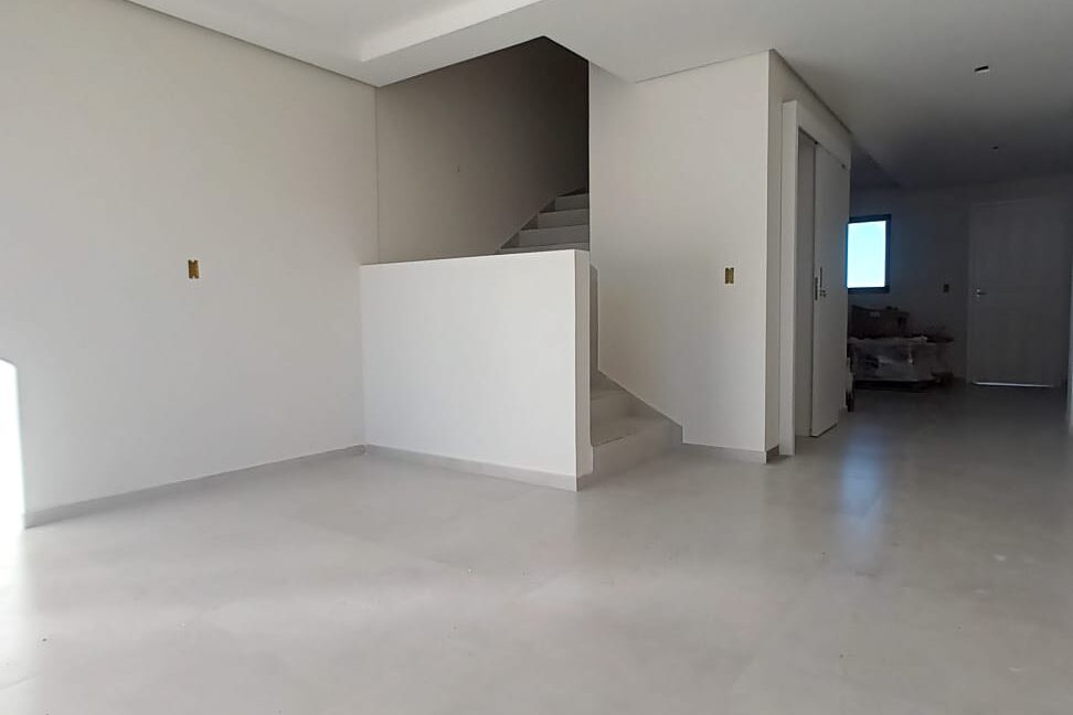 WhatsApp Image 2025-08-26 at 09.03.35 (1)