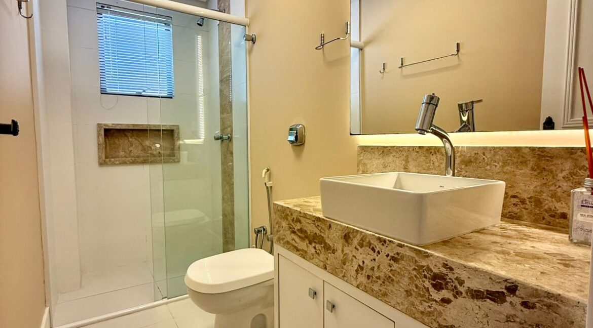 WhatsApp Image 2025-08-28 at 16.39.22