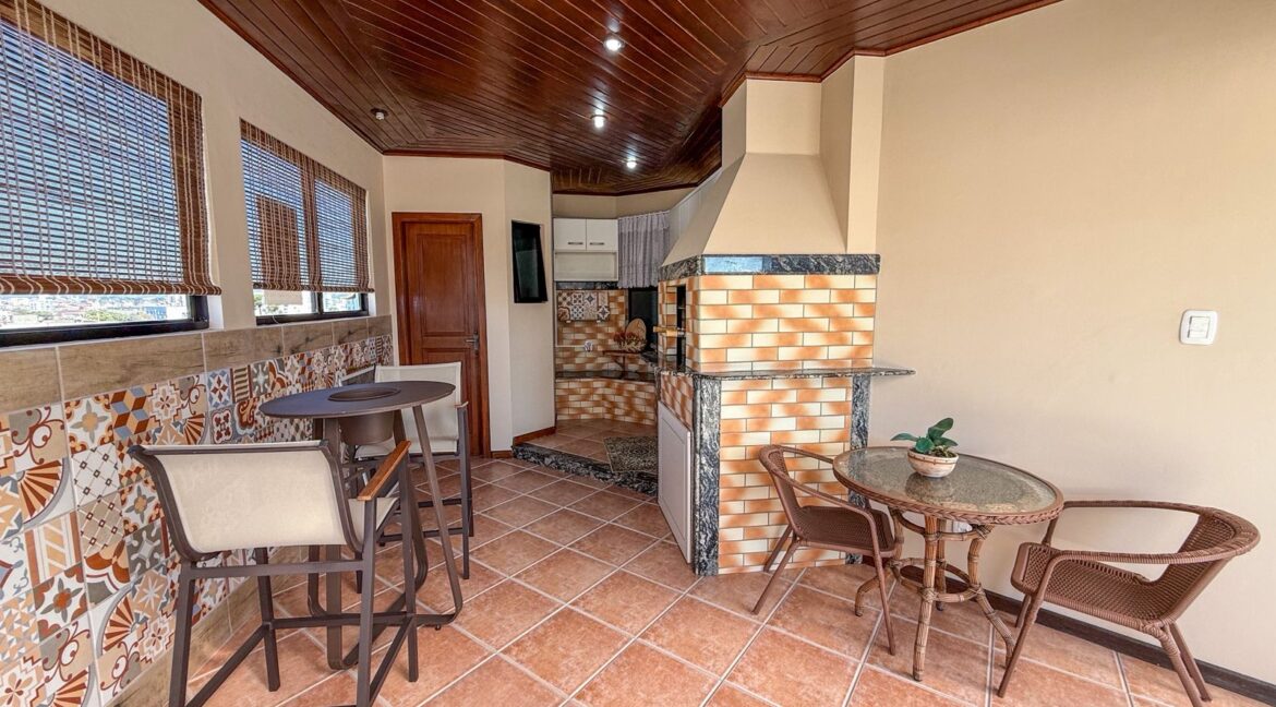 WhatsApp Image 2025-08-28 at 16.39.24 (2)