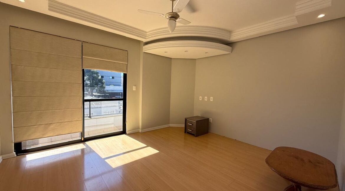 WhatsApp Image 2025-09-10 at 16.08.43 (15)