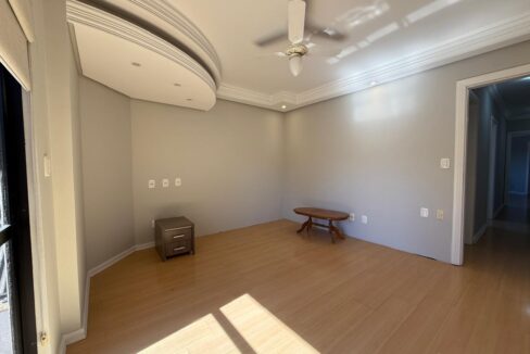 WhatsApp Image 2025-09-10 at 16.08.43 (16)