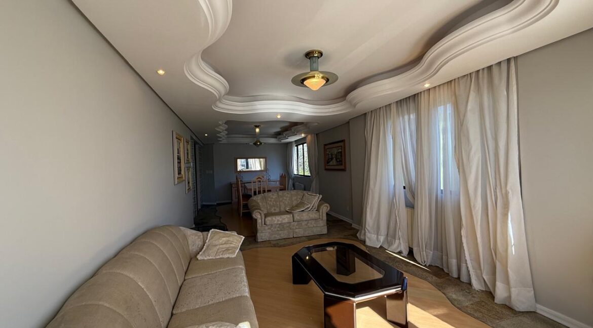 WhatsApp Image 2025-09-10 at 16.08.44 (2)