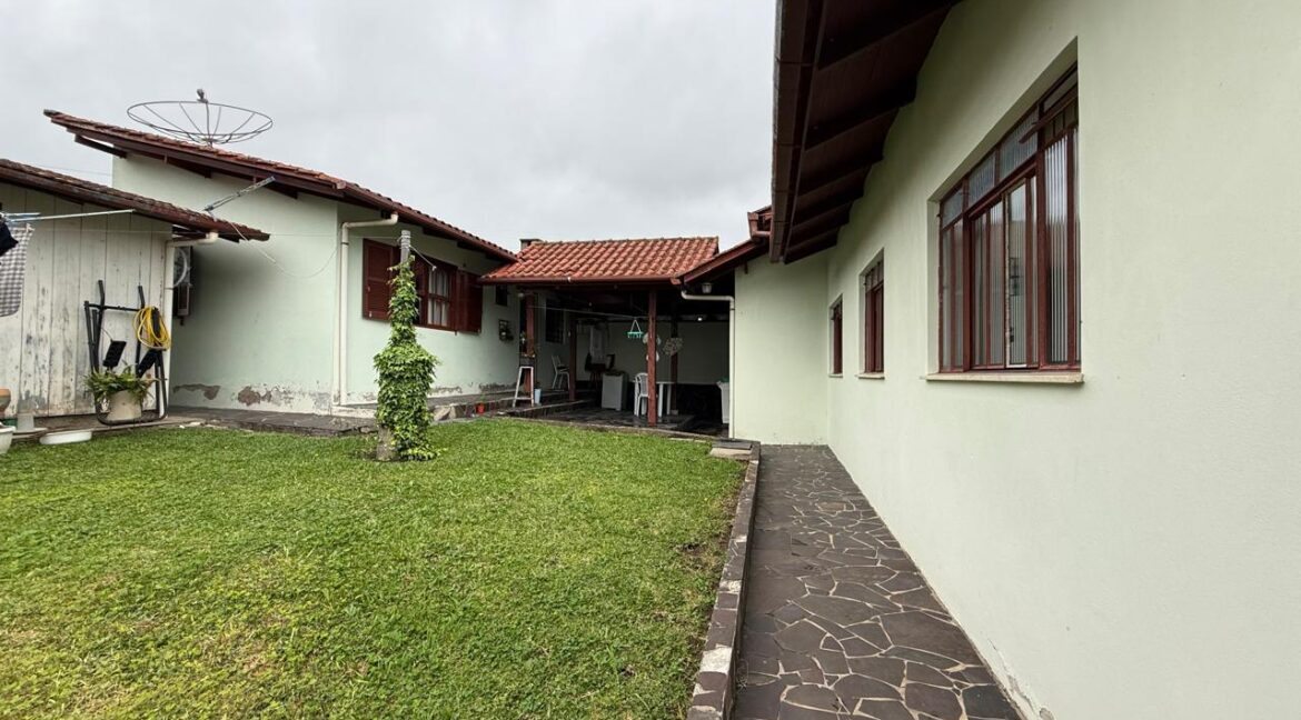 WhatsApp Image 2025-10-02 at 15.31.38 (6)