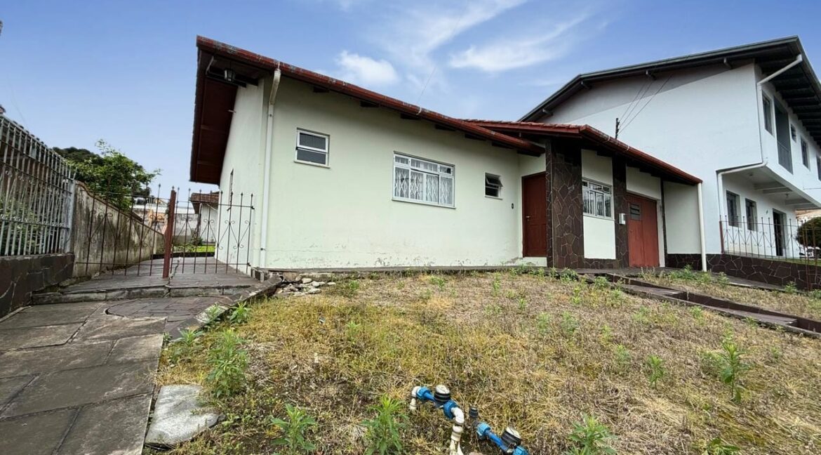 WhatsApp Image 2025-10-06 at 10.56.05 (2)