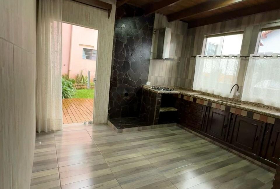 WhatsApp Image 2025-10-07 at 10.40.48 (4)