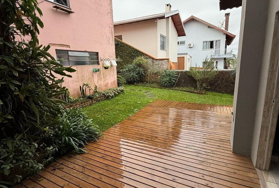 WhatsApp Image 2025-10-07 at 10.40.49 (1)