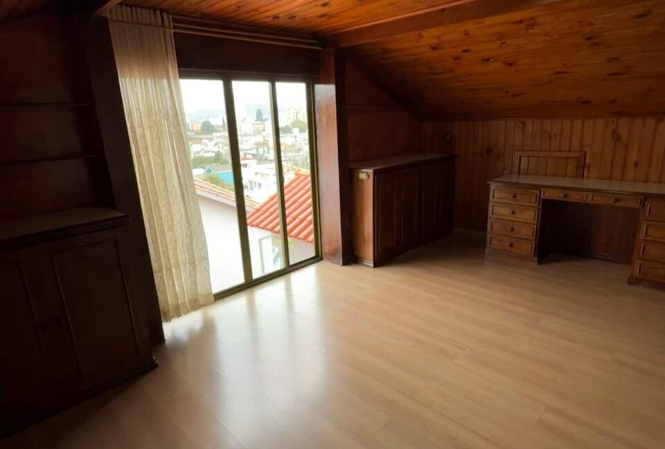 WhatsApp Image 2025-10-07 at 10.40.49 (4)