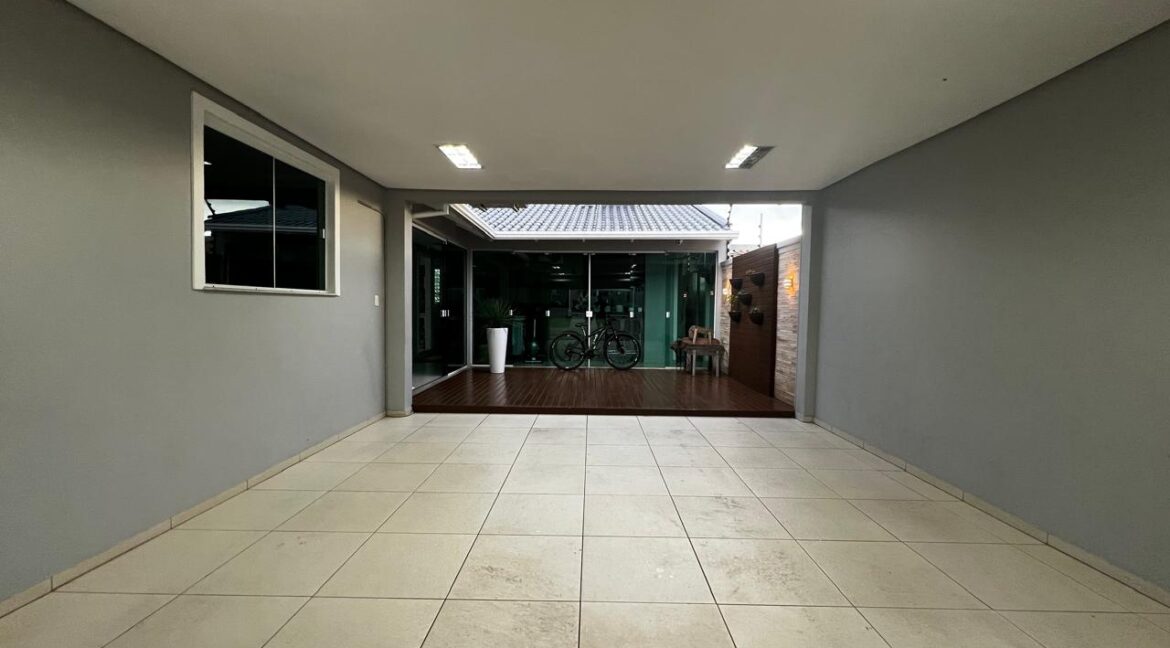 WhatsApp Image 2025-10-08 at 11.32.09