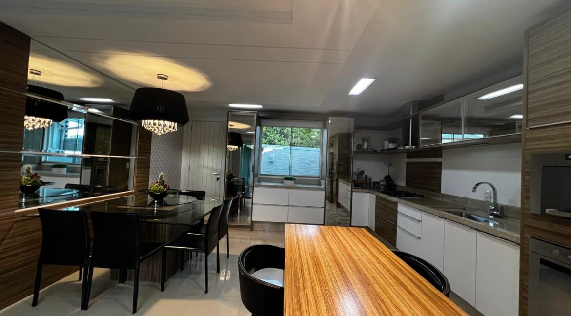 WhatsApp Image 2025-10-08 at 11.32.11 (3)