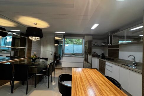 WhatsApp Image 2025-10-08 at 11.32.11 (3)