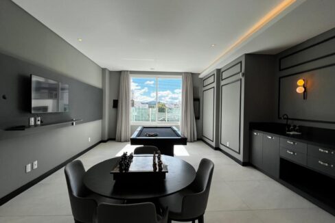 WhatsApp Image 2025-10-09 at 16.24.32