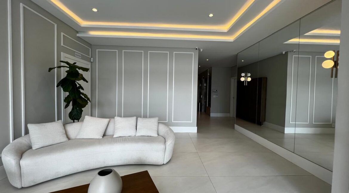 WhatsApp Image 2025-10-09 at 16.24.33