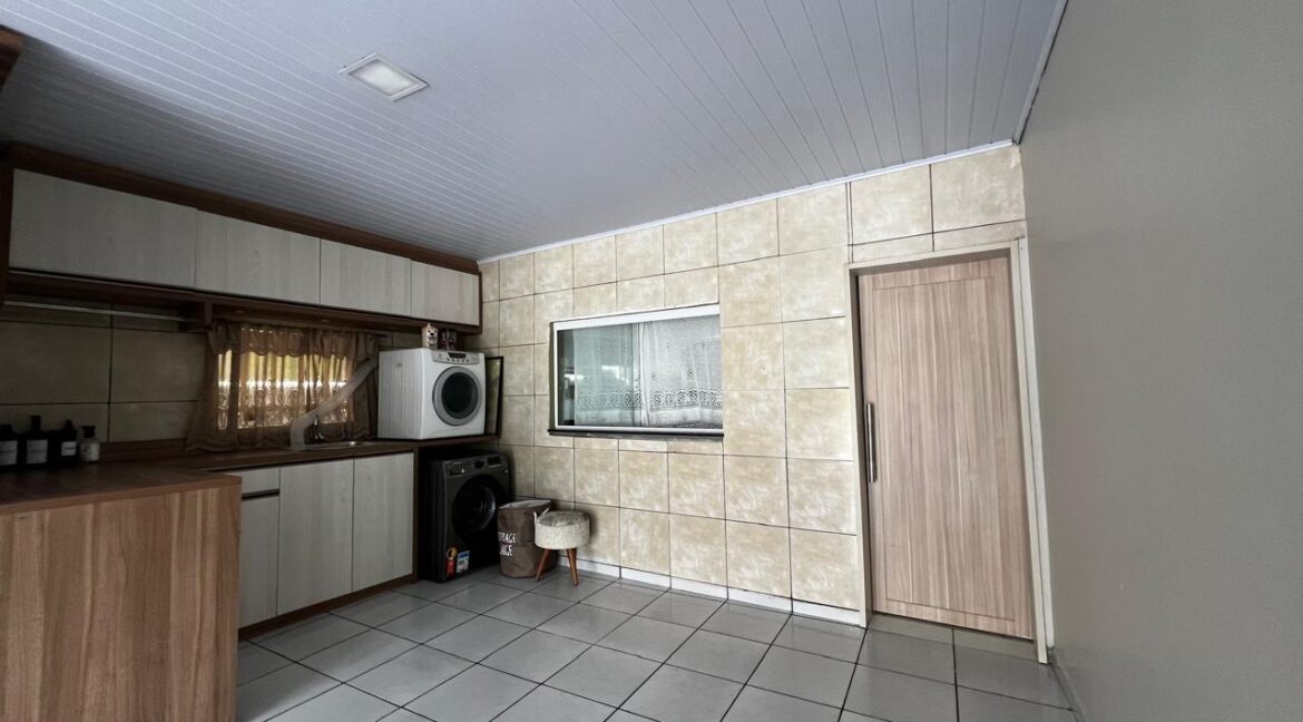 WhatsApp Image 2025-10-10 at 15.35.28