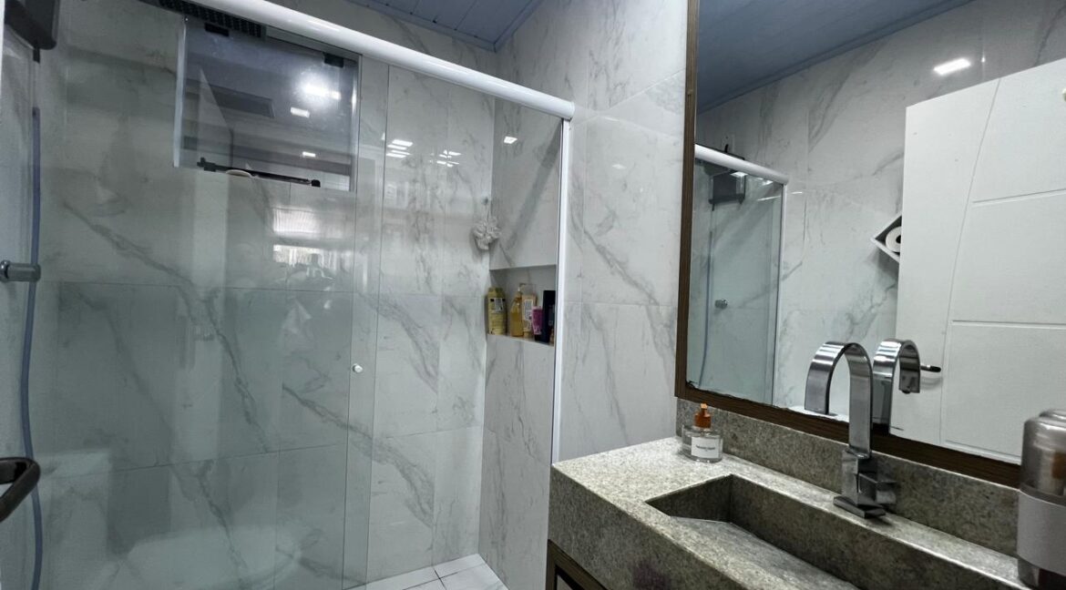 WhatsApp Image 2025-10-10 at 15.35.28 (9)