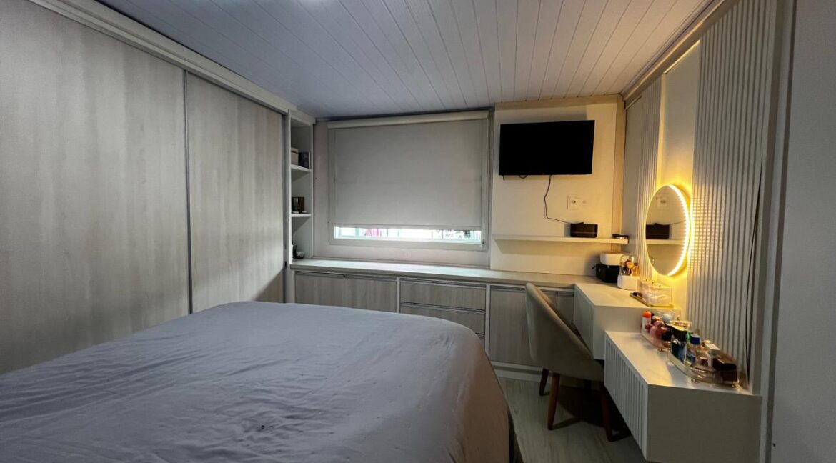 WhatsApp Image 2025-10-10 at 15.35.29 (4)