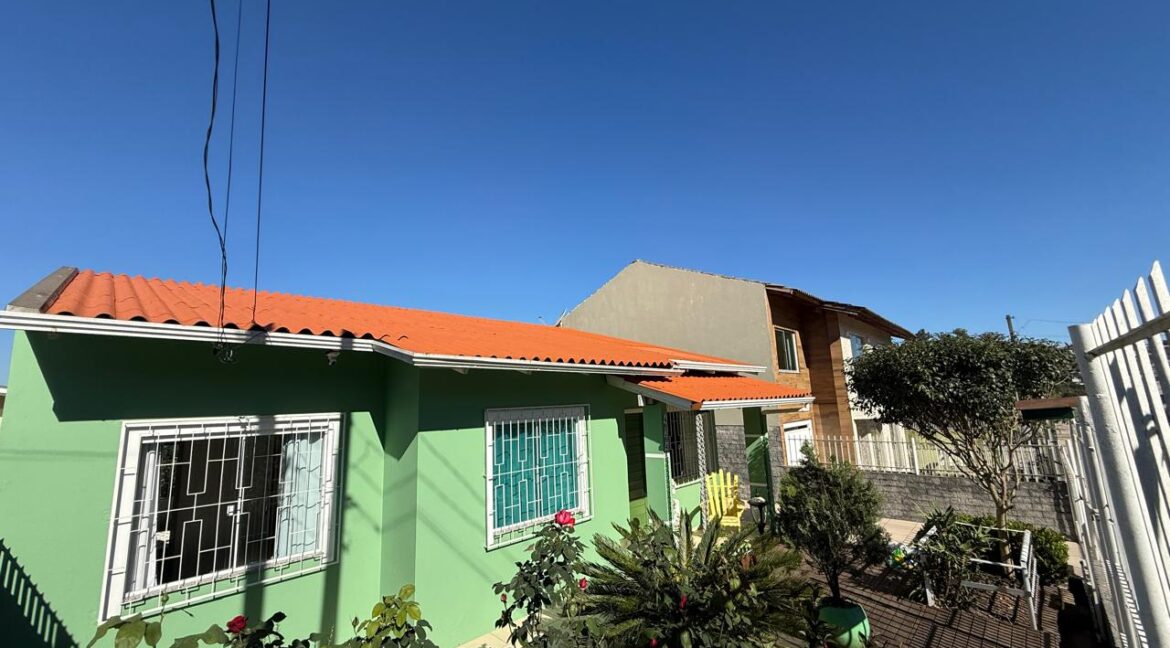 WhatsApp Image 2025-10-14 at 16.41.17 (1)