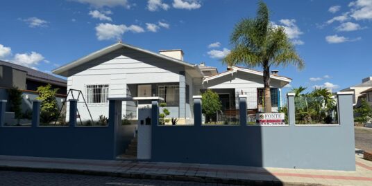 Casa no Sagrado Coração de Jesus