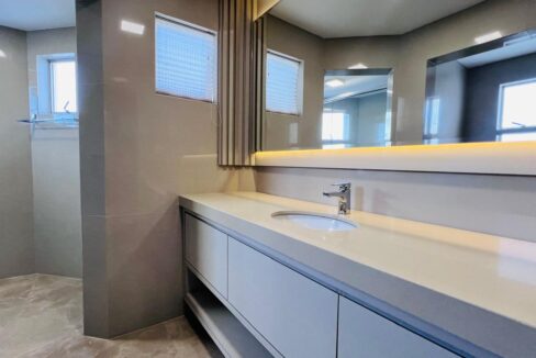 WhatsApp Image 2025-12-19 at 11.29.57 (3)