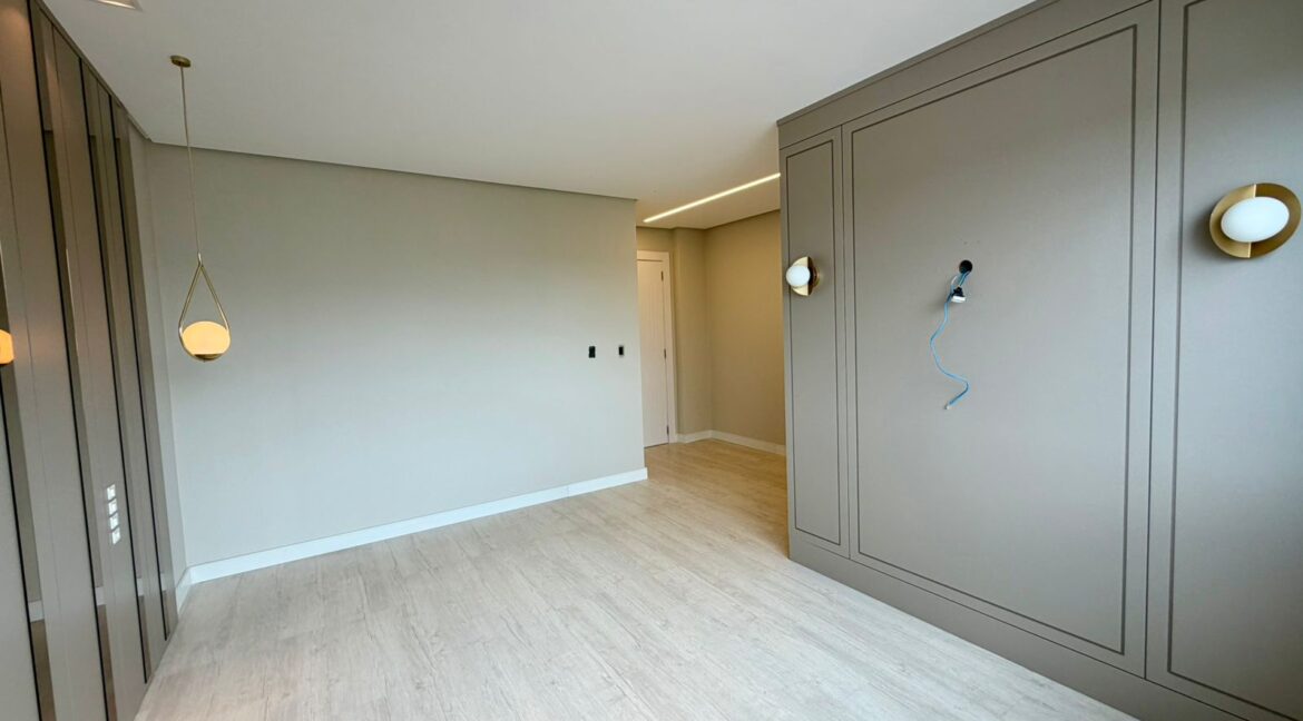 WhatsApp Image 2026-01-14 at 11.17.22 (2)