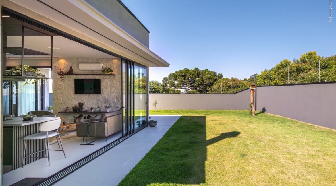 WhatsApp Image 2026-02-06 at 14.14.31 (1)