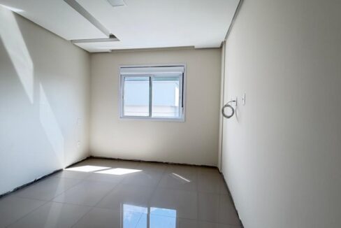 WhatsApp Image 2026-03-05 at 17.05.12 (8)