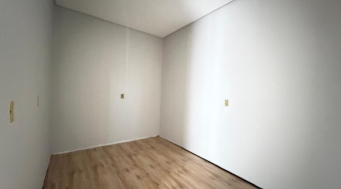 WhatsApp Image 2026-03-31 at 17.44.27