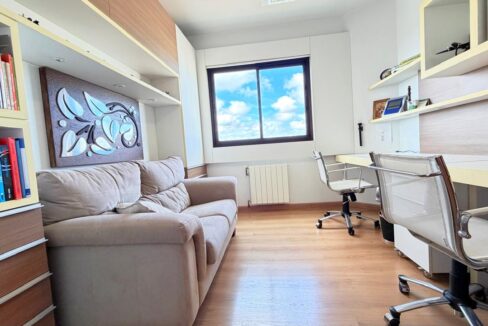 WhatsApp Image 2026-04-06 at 18.20.52 (14)