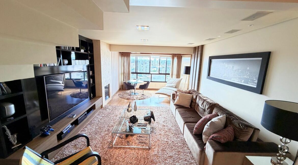 WhatsApp Image 2026-04-06 at 18.20.52 (4)