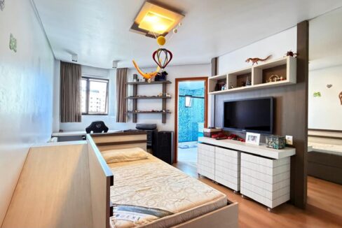 WhatsApp Image 2026-04-06 at 18.20.53 (2)