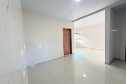 WhatsApp Image 2026-04-17 at 15.54.58 (9)