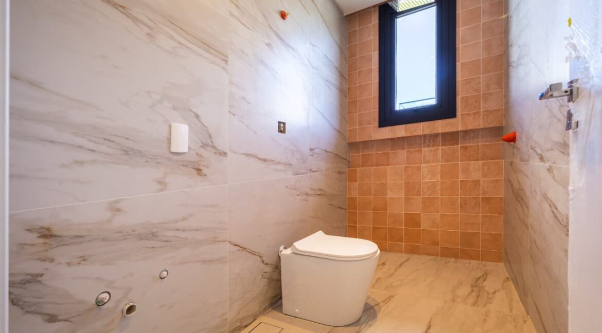 WhatsApp Image 2026-04-20 at 20.50.09 (1)