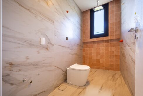 WhatsApp Image 2026-04-20 at 20.50.09 (1)