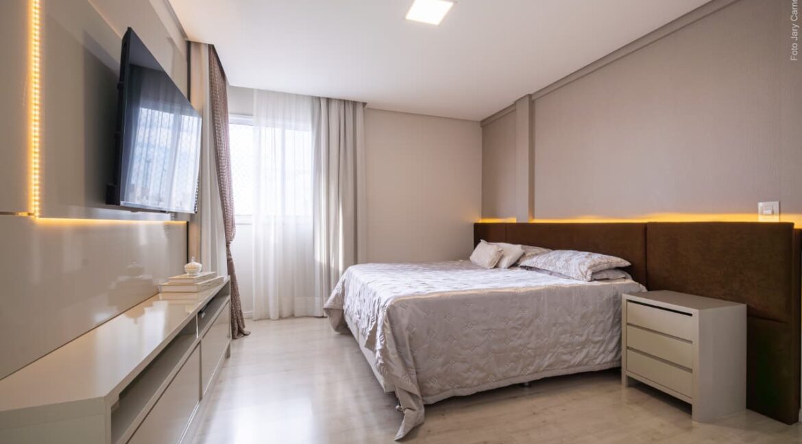 WhatsApp Image 2026-04-24 at 09.51.05 (1)