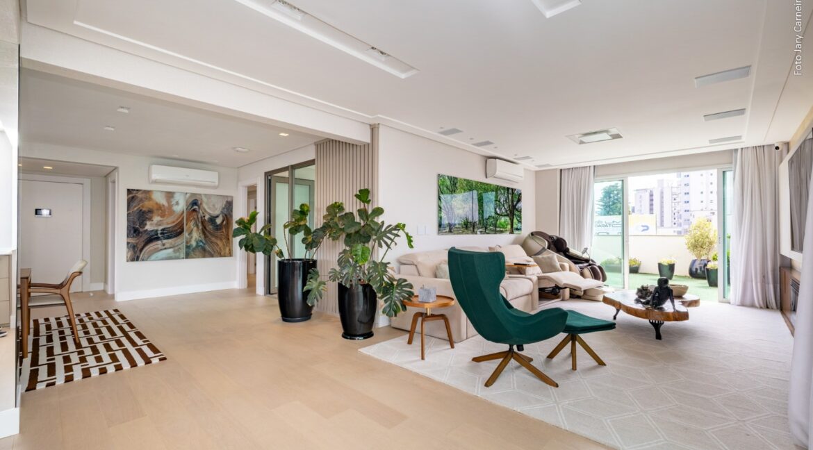 WhatsApp Image 2026-04-24 at 18.45.38 (1)