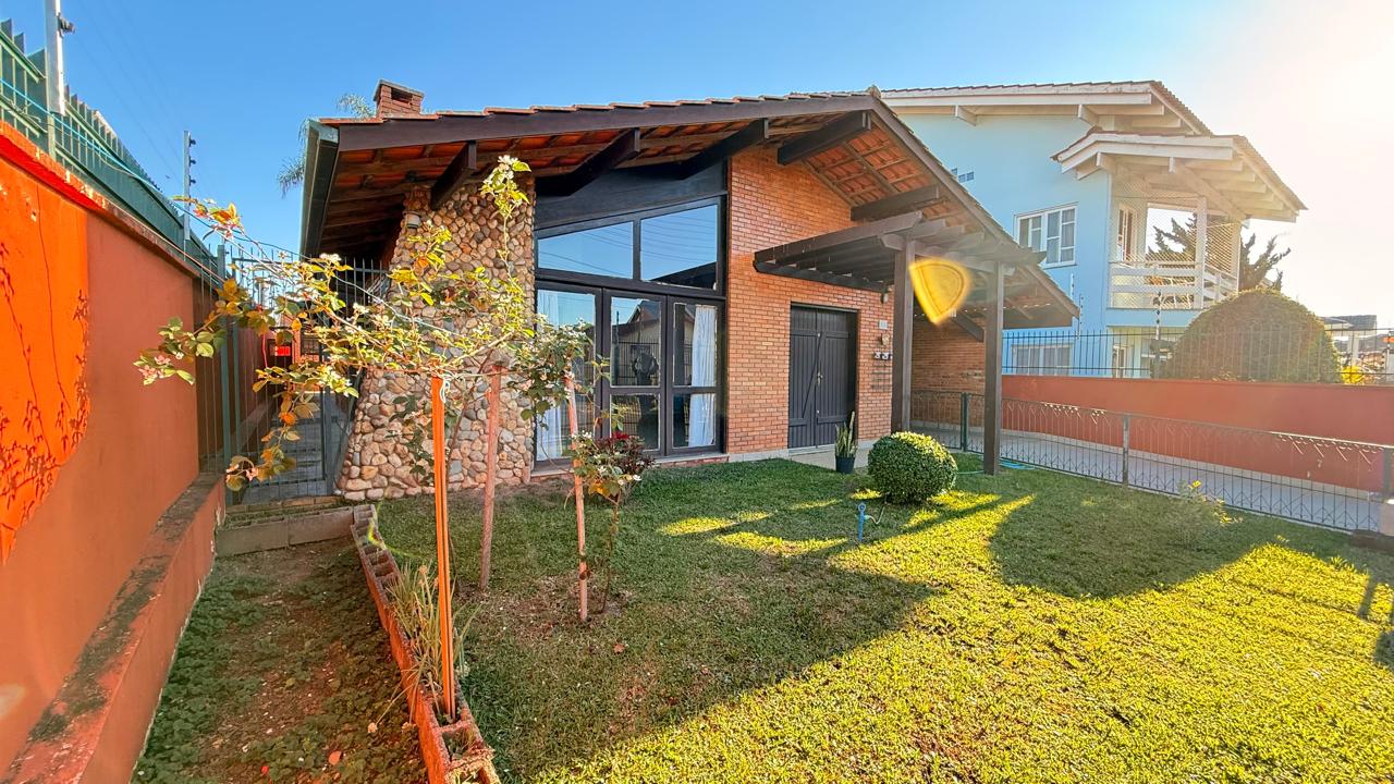 Casa no Sagrado Coração de Jesus