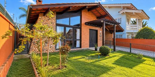 Casa no Sagrado Coração de Jesus